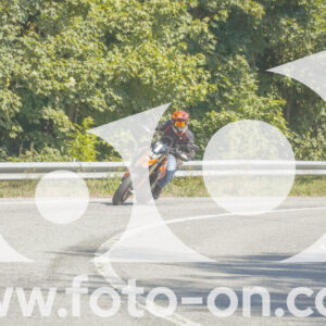 thumb_FF104374