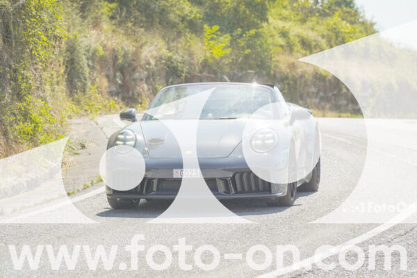 <h1 class="product-title">thumb_FF104381</h1>