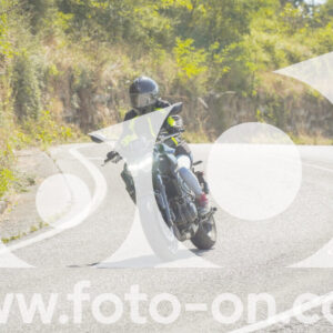 thumb_FF104401