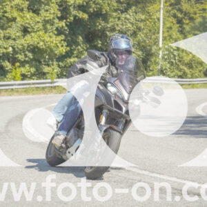 thumb_FF104429