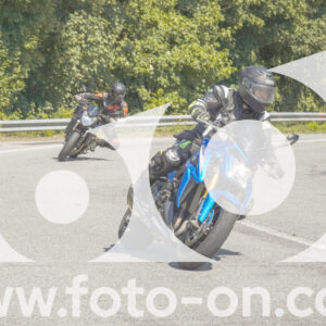 thumb_FF104437