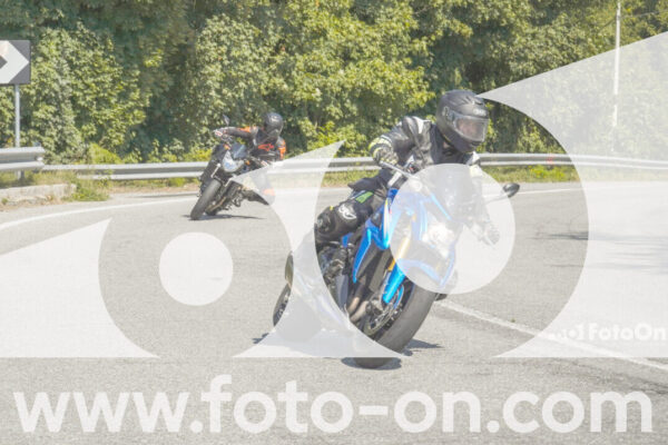 <h1 class="product-title">thumb_FF104437</h1>