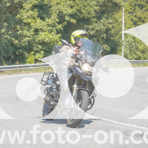 thumb_FF104537