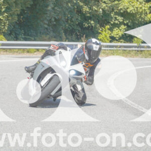 thumb_FF104564
