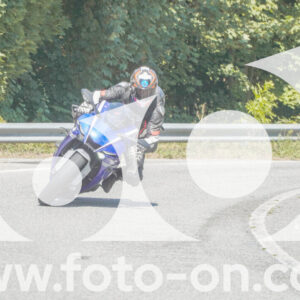 thumb_FF104571