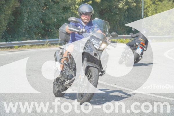 <h1 class="product-title">thumb_FF104672</h1>