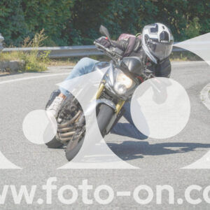 thumb_FF104705