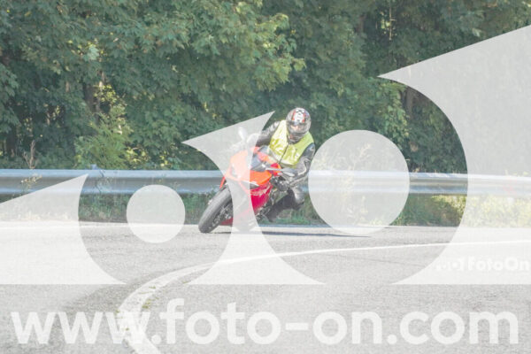 <h1 class="product-title">thumb_FF104735</h1>