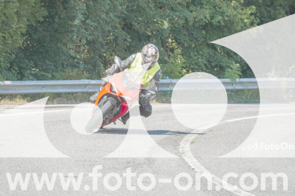 <h1 class="product-title">thumb_FF104736</h1>