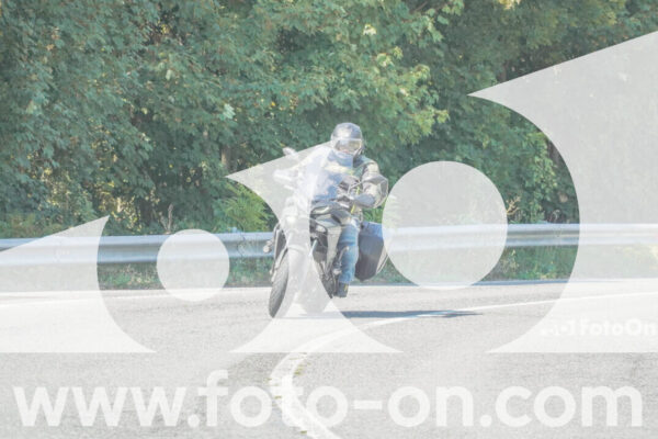 <h1 class="product-title">thumb_FF104763</h1>