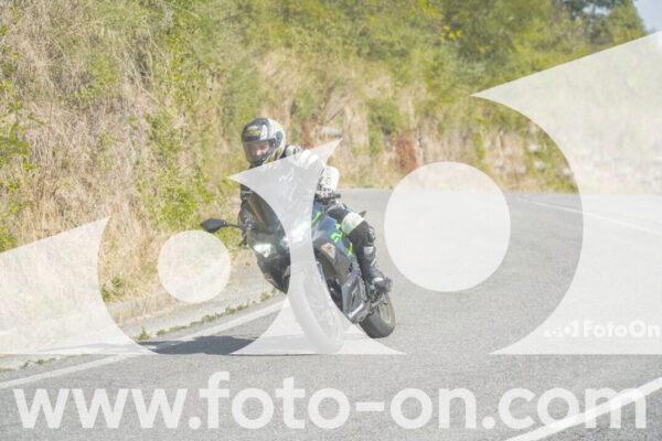 <h1 class="product-title">thumb_FF104869</h1>