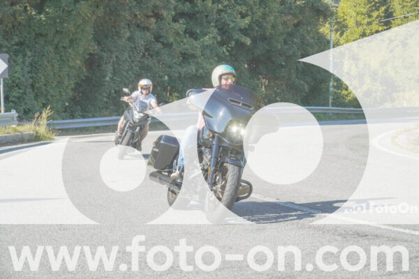 <h1 class="product-title">thumb_FF104956</h1>
