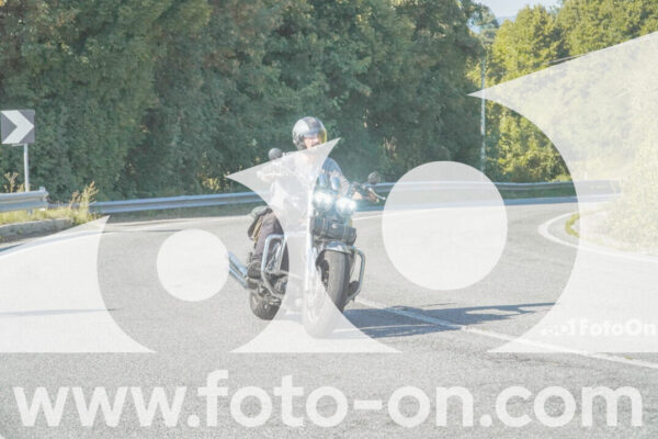 <h1 class="product-title">thumb_FF104970</h1>