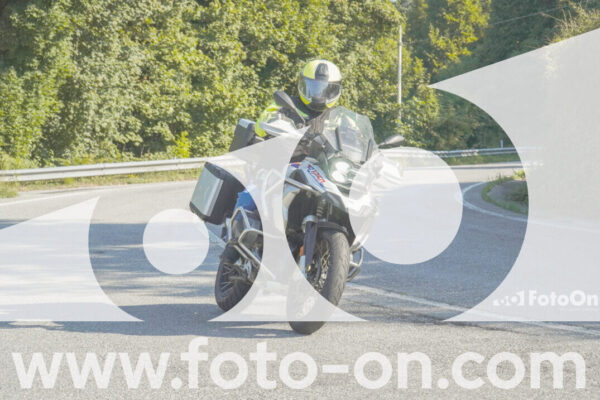 <h1 class="product-title">thumb_FF105051</h1>