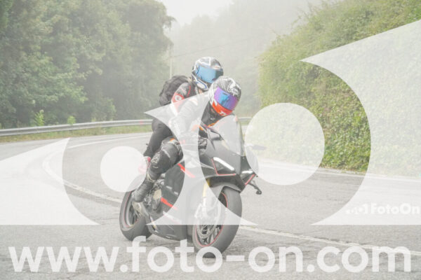 <h1 class="product-title">thumb_FF105080</h1>