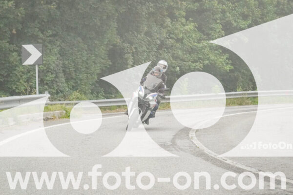 <h1 class="product-title">thumb_FF105086</h1>