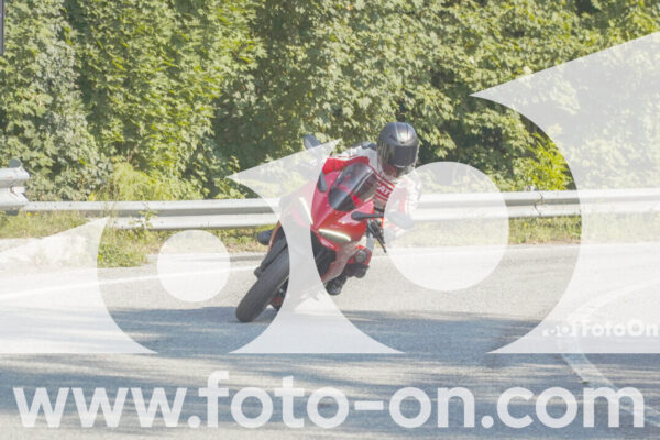 <h1 class="product-title">thumb_FF105091-1</h1>