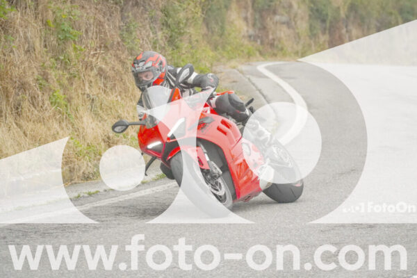 <h1 class="product-title">thumb_FF105103</h1>