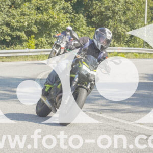 thumb_FF105123