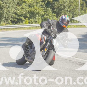 thumb_FF105144-1
