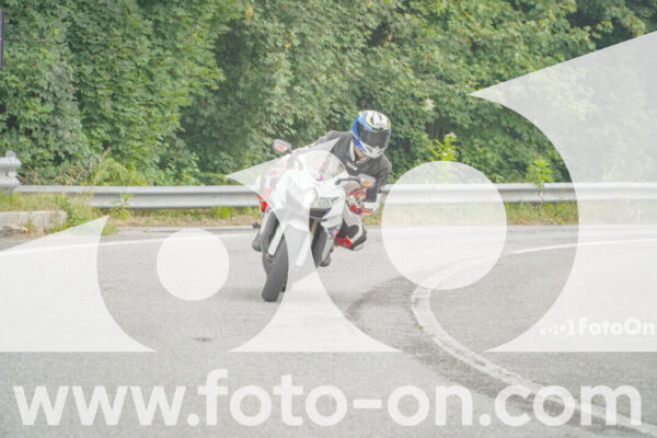 <h1 class="product-title">thumb_FF105194</h1>