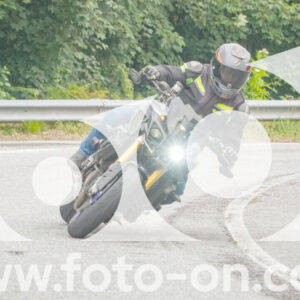 thumb_FF105200