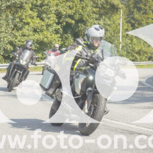 thumb_FF105201