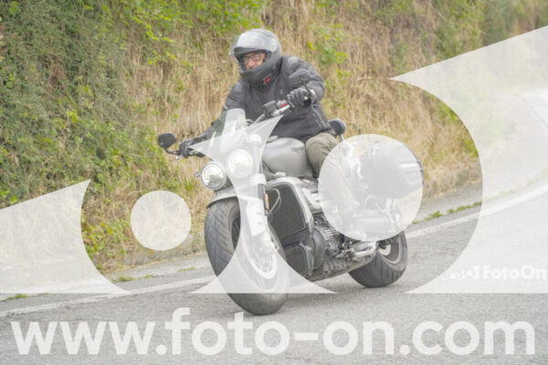 <h1 class="product-title">thumb_FF105228</h1>