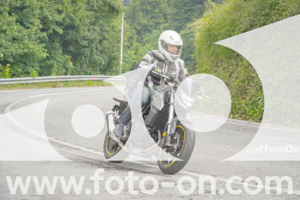 <h1 class="product-title">thumb_FF105262</h1>
