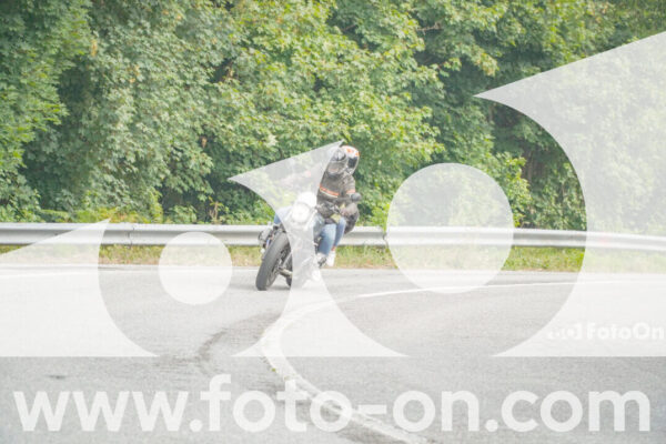 <h1 class="product-title">thumb_FF105266</h1>
