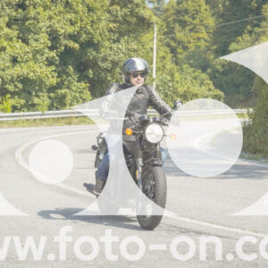 thumb_FF105279-1