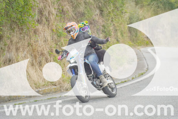 <h1 class="product-title">thumb_FF105297</h1>