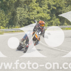 thumb_FF105306-1