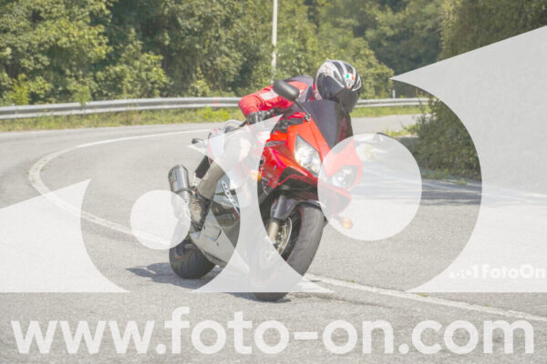 <h1 class="product-title">thumb_FF105314_1</h1>