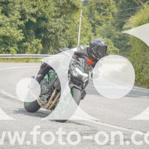 thumb_FF105320