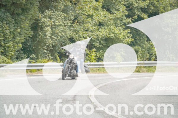 <h1 class="product-title">thumb_FF105325</h1>