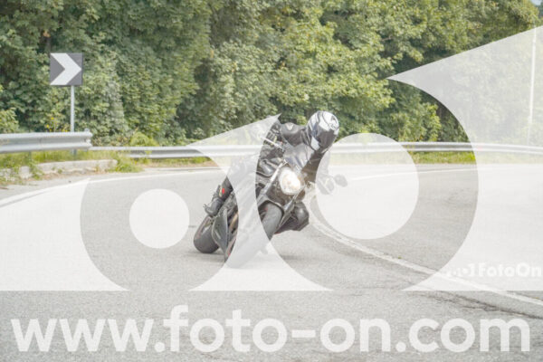 <h1 class="product-title">thumb_FF105331</h1>