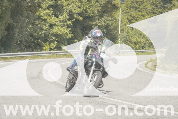 <h1 class="product-title">thumb_FF105448-1</h1>
