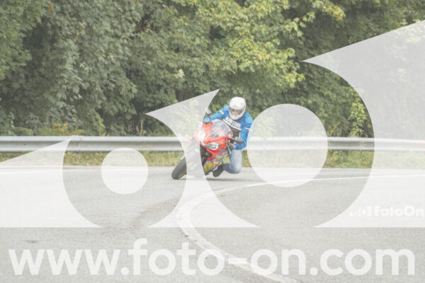 <h1 class="product-title">thumb_FF105489</h1>