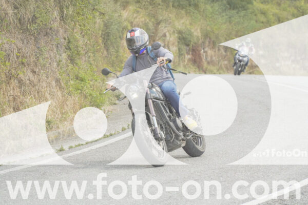 <h1 class="product-title">thumb_FF105514</h1>
