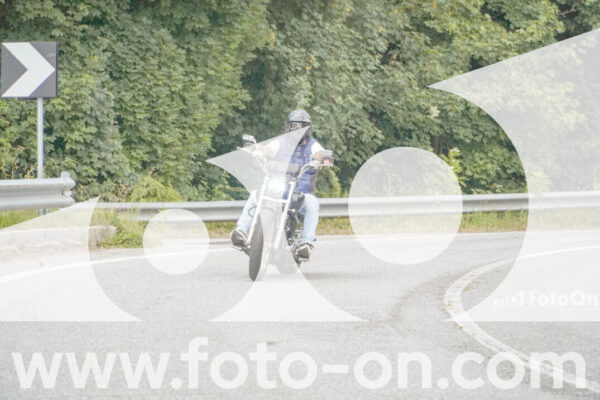 <h1 class="product-title">thumb_FF105595</h1>