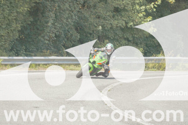 <h1 class="product-title">thumb_FF105654</h1>