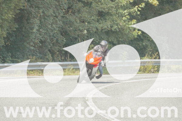 <h1 class="product-title">thumb_FF105668</h1>