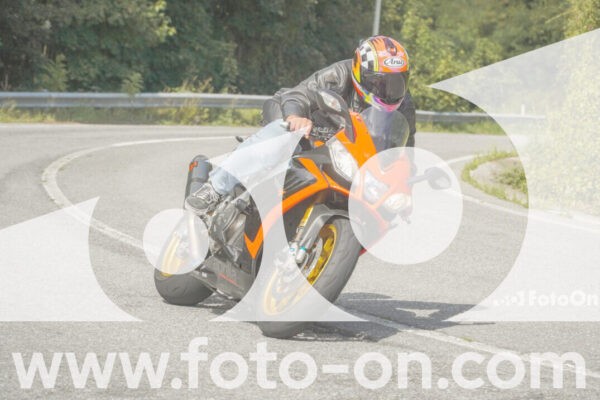 <h1 class="product-title">thumb_FF105671</h1>