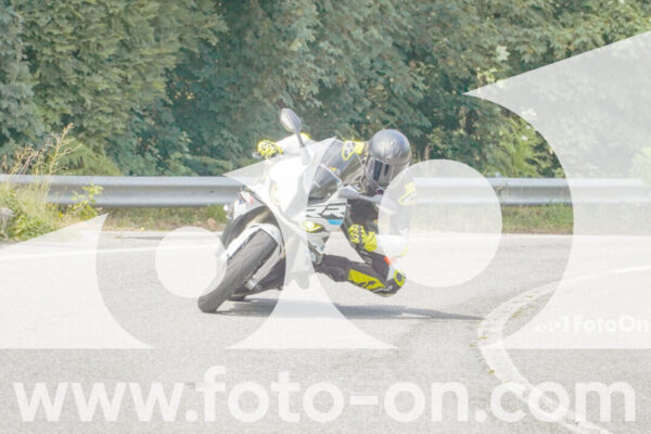 <h1 class="product-title">thumb_FF105675</h1>
