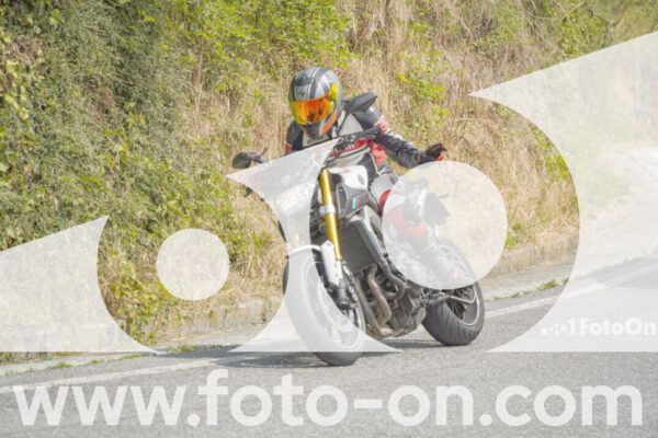 <h1 class="product-title">thumb_FF105682</h1>