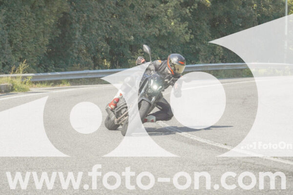 <h1 class="product-title">thumb_FF105809</h1>