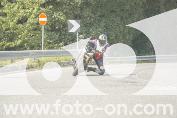 <h1 class="product-title">thumb_FF105861-1</h1>