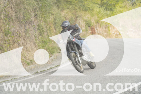 <h1 class="product-title">thumb_FF105890</h1>