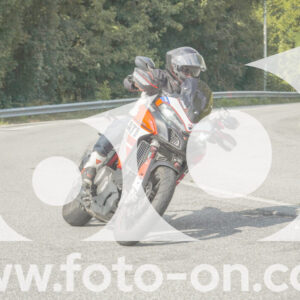 thumb_FF105916-1